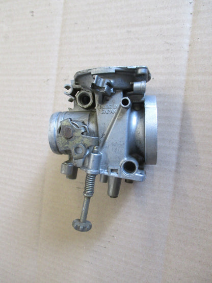 Corps de carburateur gauche pour Suzuki 750 DR - SR41A