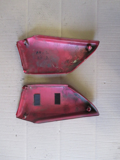 Caches latéraux pour Honda 125 CM - JC05