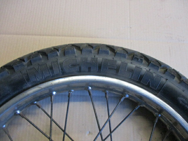 Roue arrière avec pneu MICHELIN T65 très peu roulé pour Honda 125 XLR - JD04