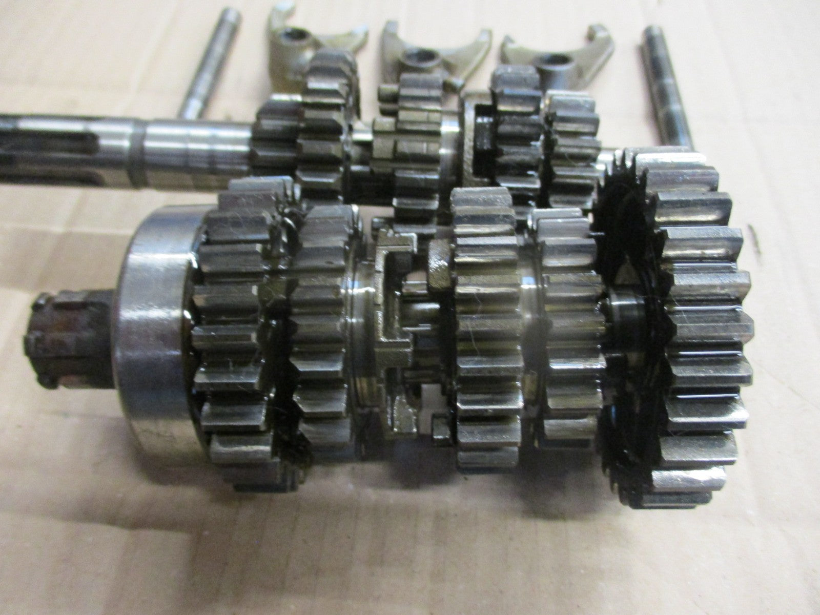 Boite de vitesses pour Suzuki 650 DR RS SE - SP42A - SP43A - SP44A