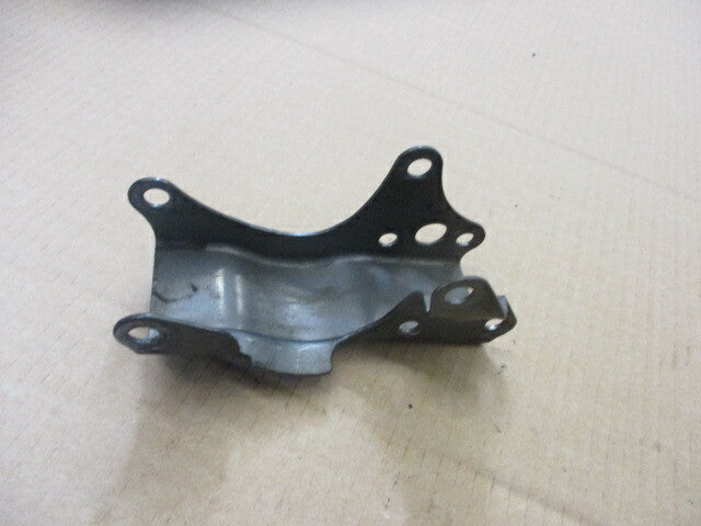Sabot fixation moteur pour Suzuki 125 DR - SF44A