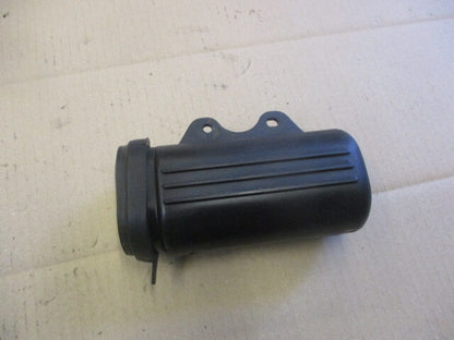 Boite à outils vide pour Suzuki 125 DR - SF44A