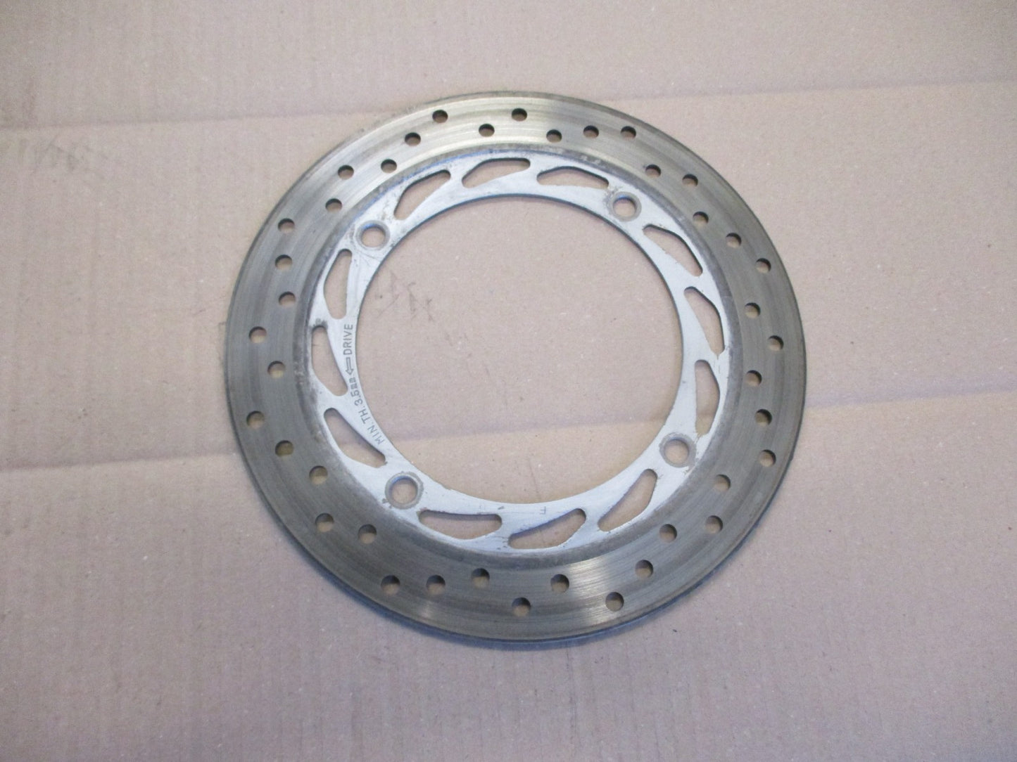 Disque de frein avant pour Honda 650 NX Dominator - RD08A