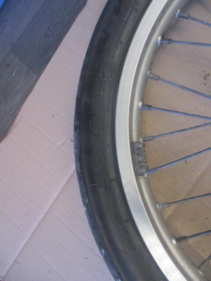 Roue avant avec pneu MICHELIN bon état pour Yamaha 660 XTZ - 3YF