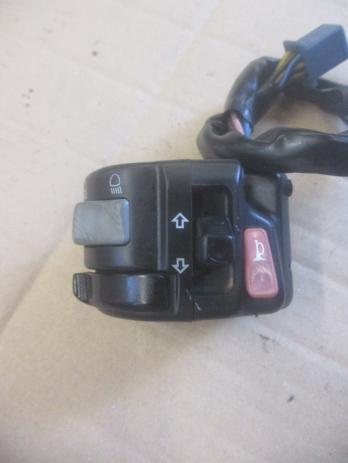 Commodo gauche pour Yamaha 600 TTR - DJ01 - 1999