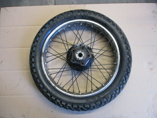 Roue arrière avec pneu MICHELIN T65 très peu roulé pour Honda 125 XLR - JD04