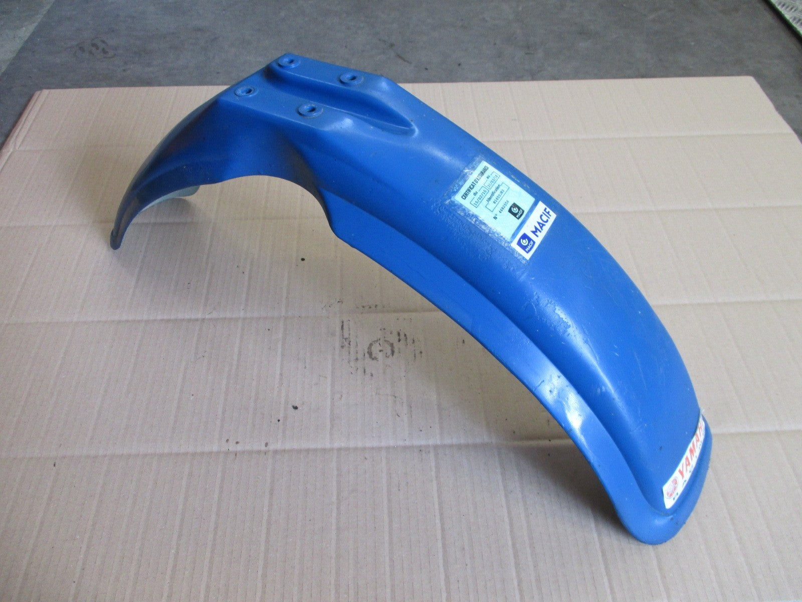 Garde boue avant pour Yamaha 125 DTLC - 10V