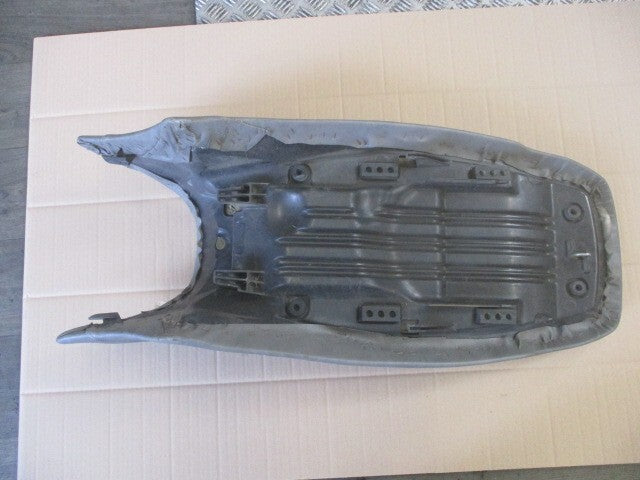Selle pour Honda 125 XLV Varadéro - JC32