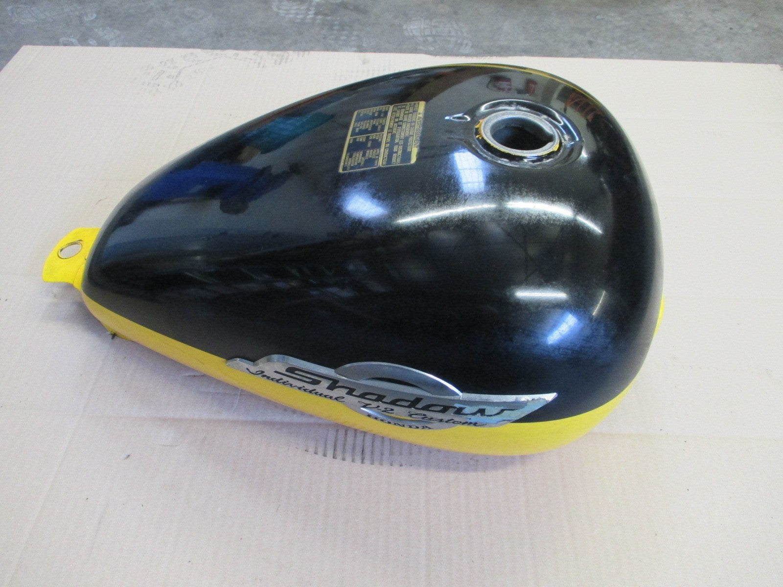 Réservoir d'essence pour Honda 600 VT C Shadow - PC21