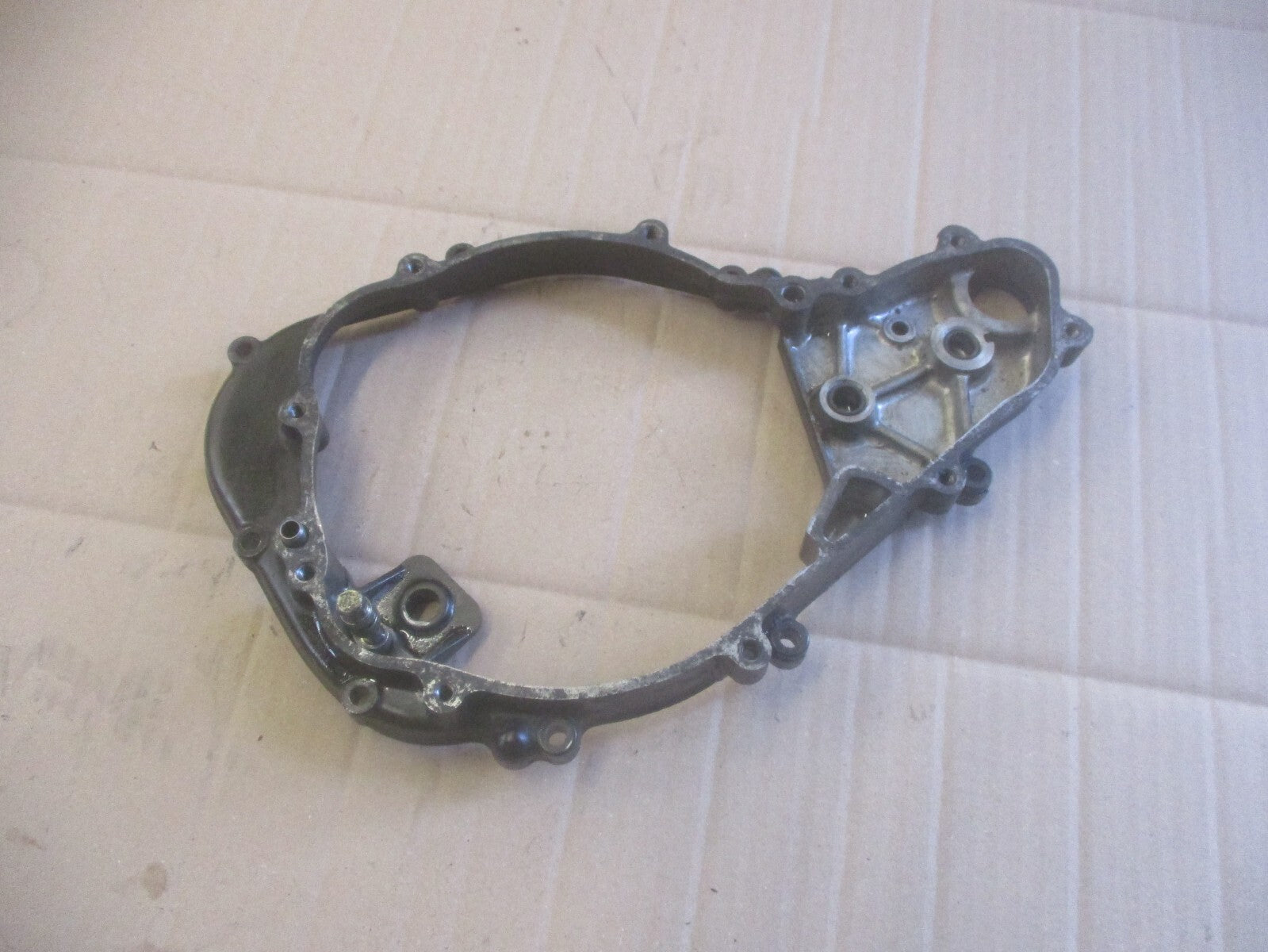 Carter intermédiaire d'allumage Kawasaki 600 KLR à demarreur électrique - KL600B