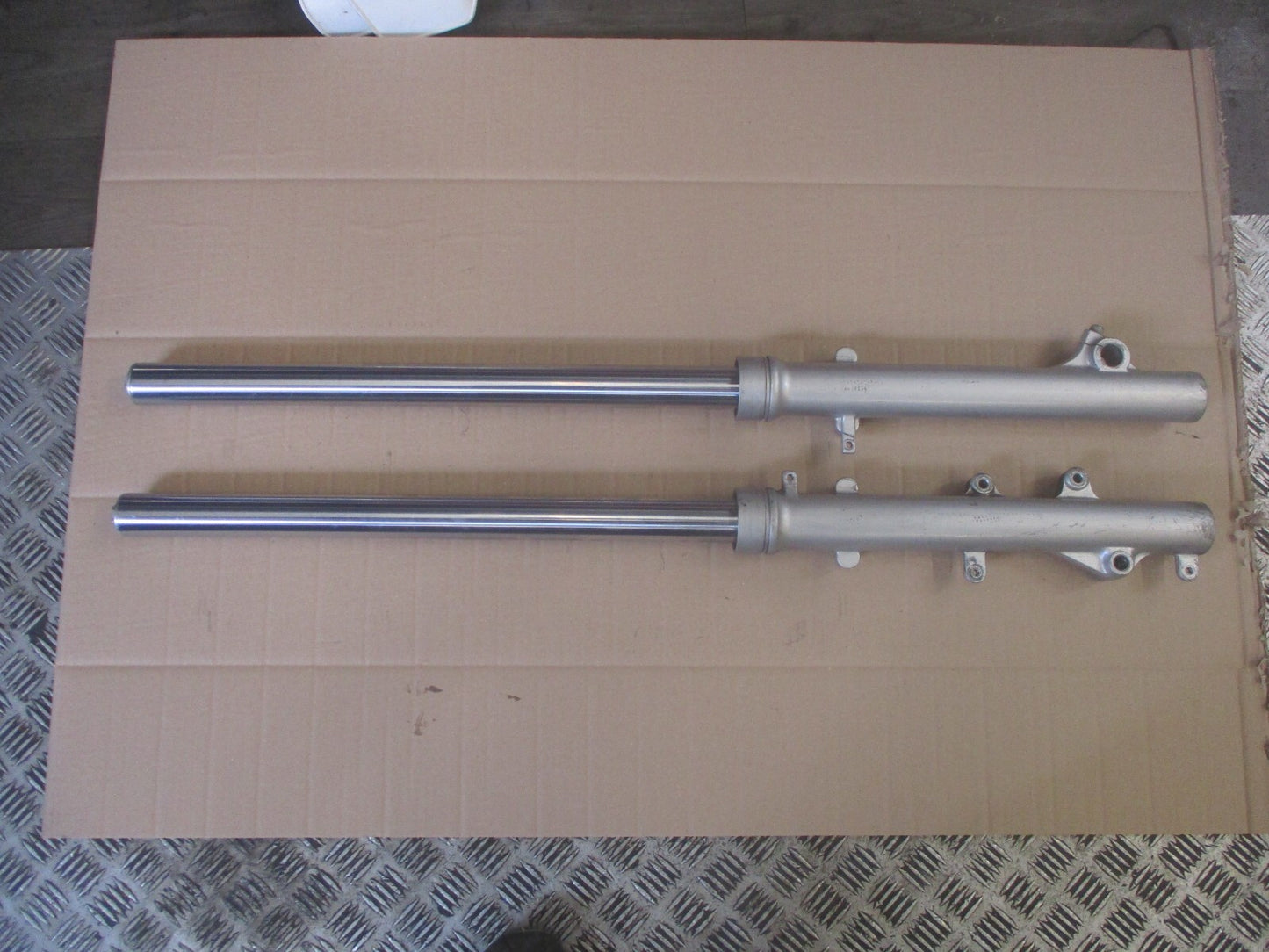 Tubes de fourche pour Suzuki 650 DR RS SE - SP44A