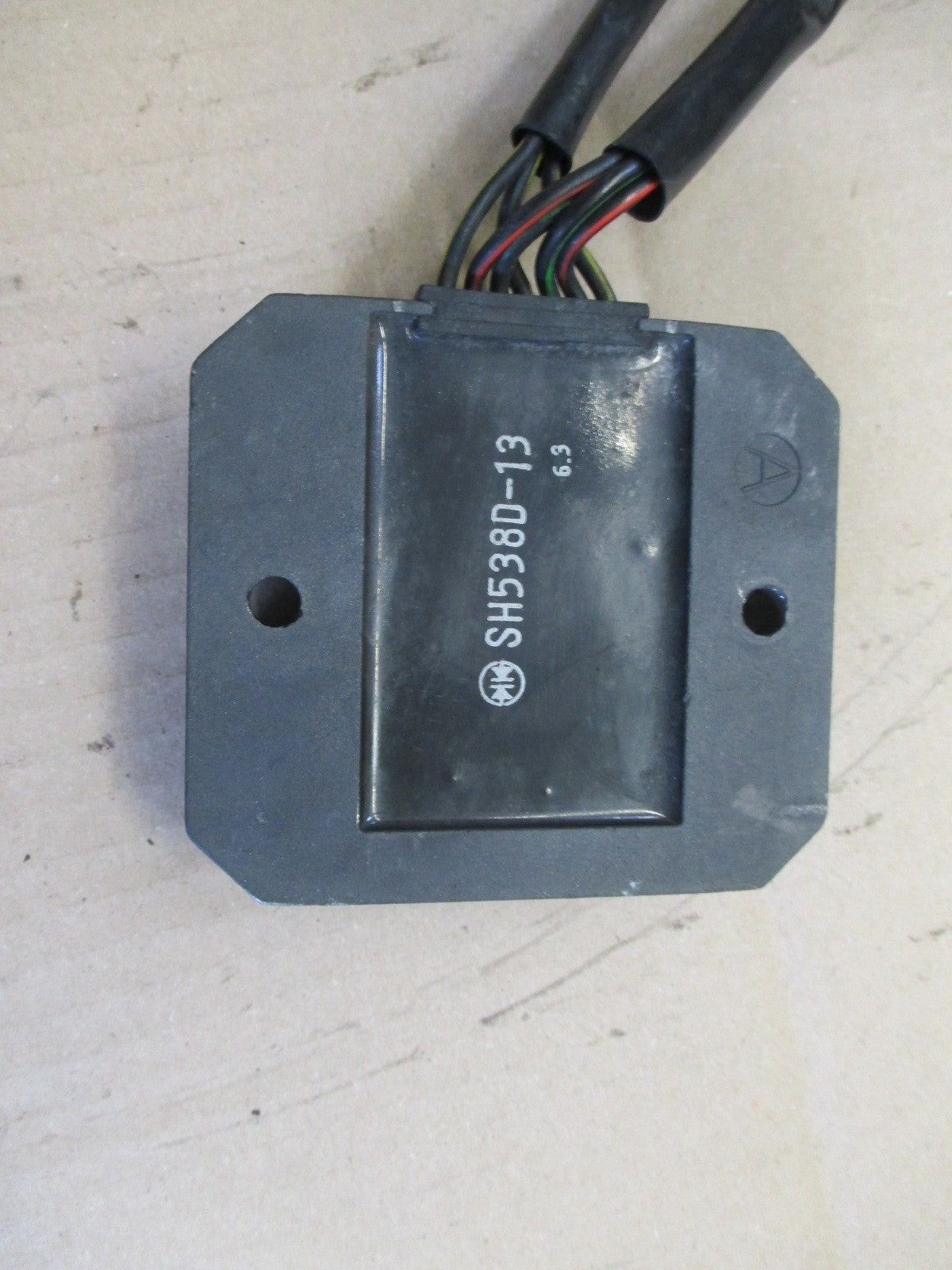 Régulateur pour Honda 600 VT C Shadow - PC21
