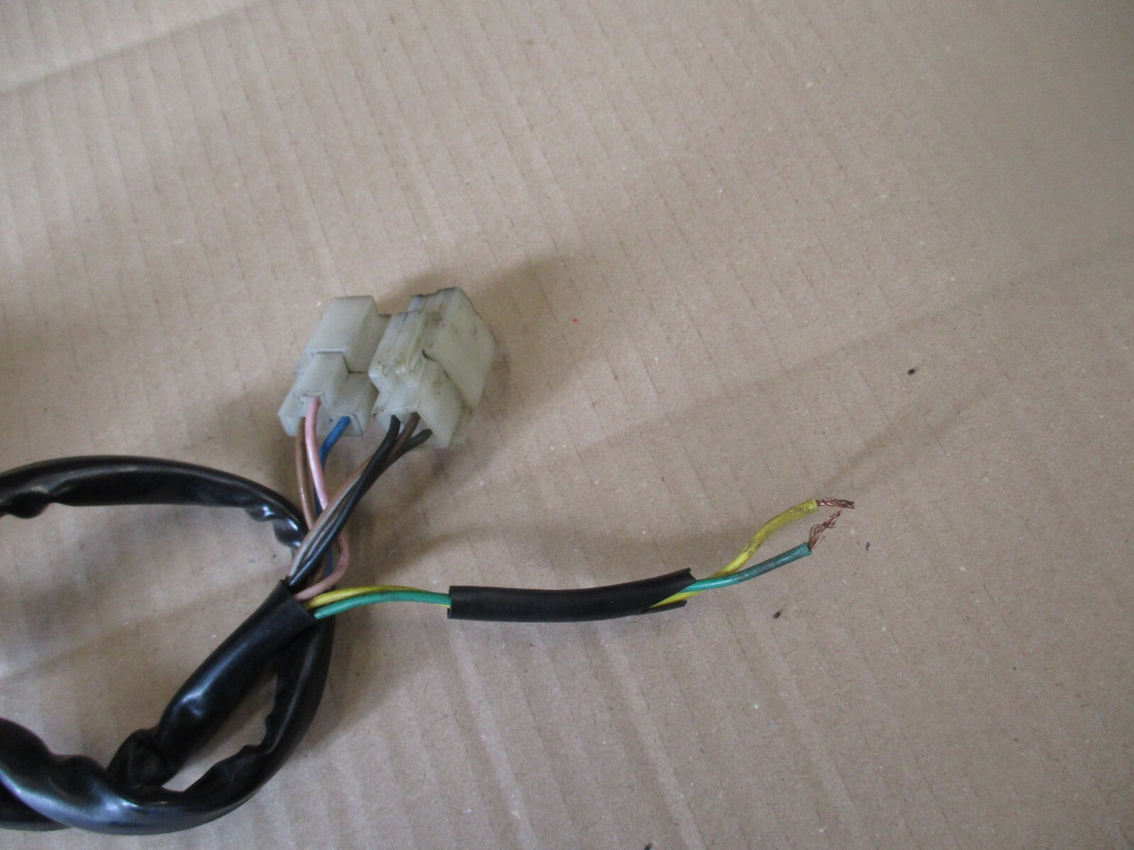 Commodo gauche pour Yamaha 600 XT Ténéré - 34L - 43F - 55W - 1VJ - 2KF