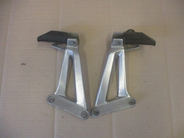 Cales pieds arrière pour Honda 125 CBR - JC39A