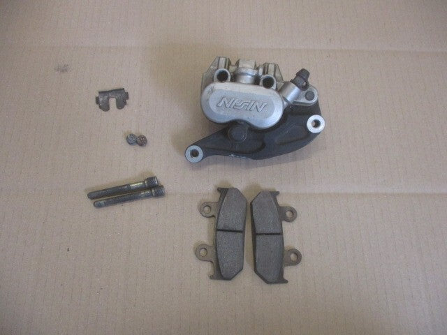 Etrier de frein avant droit pour Honda 750 XRV - Africa twin - RD04 - RD07