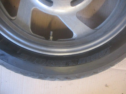 Roue avant avec pneu très peu roulé pour Yamaha 750 FZX - 2JE - 4AM