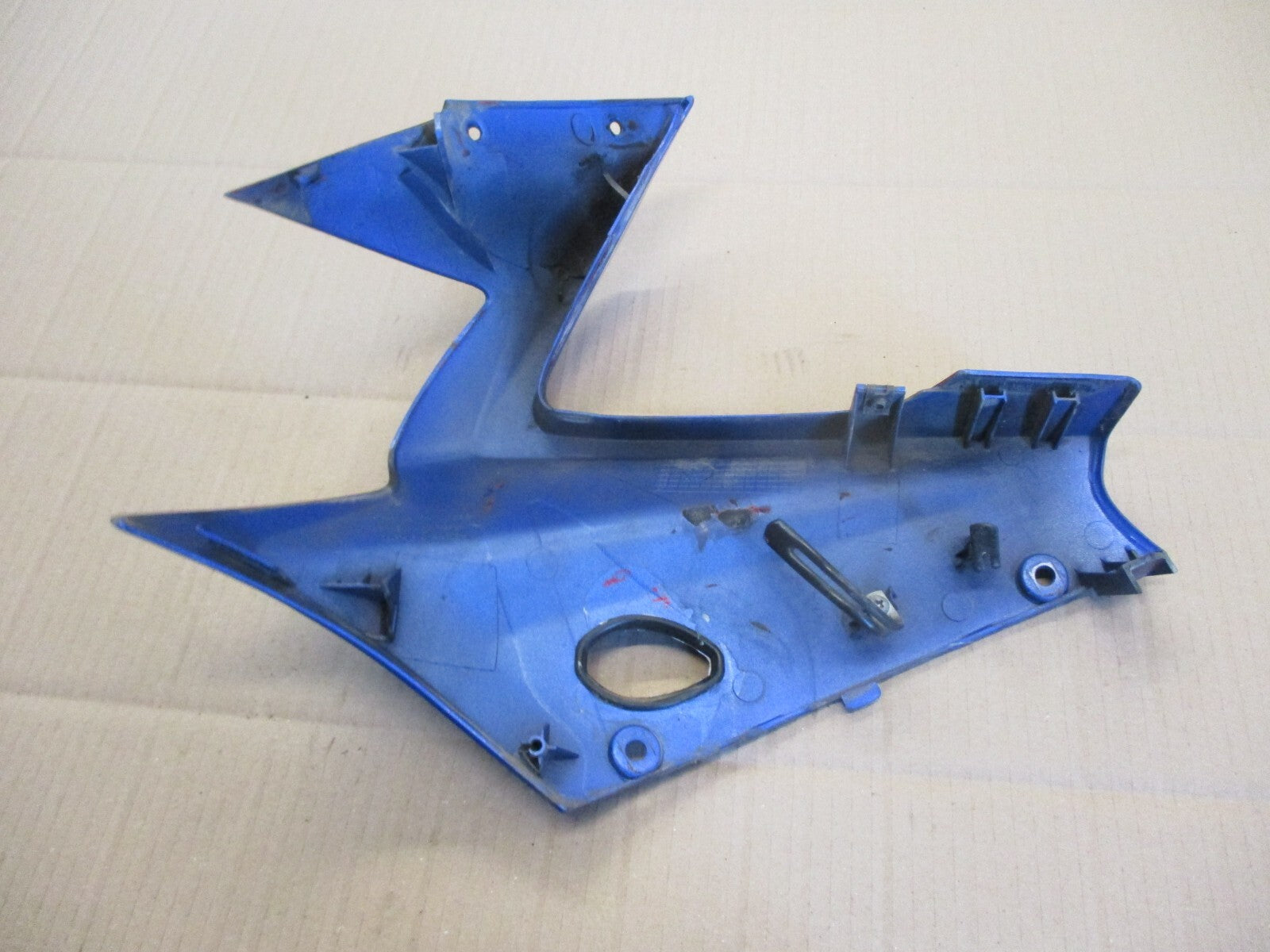 Demie tête de fourche droite pour Honda 125 CBR - JC34