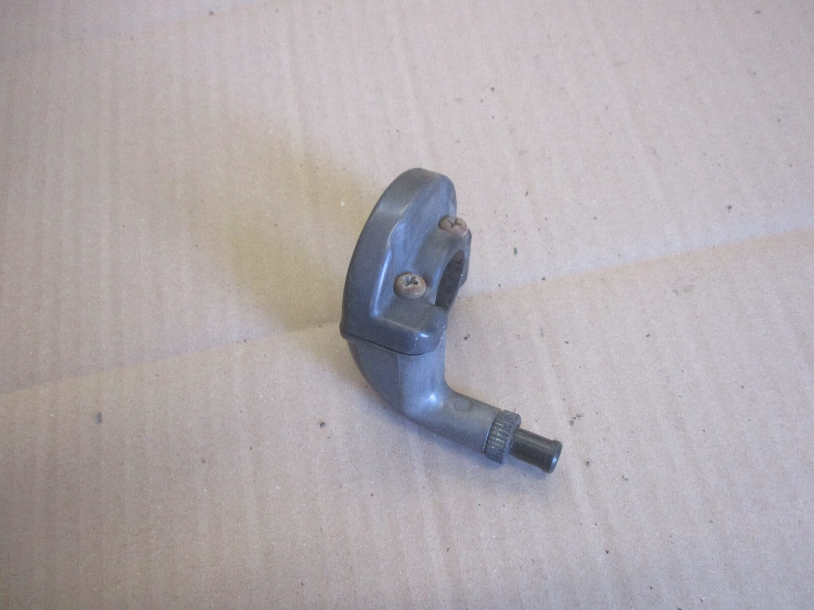 Cocotte droite pour Honda 125 XLR - JD04