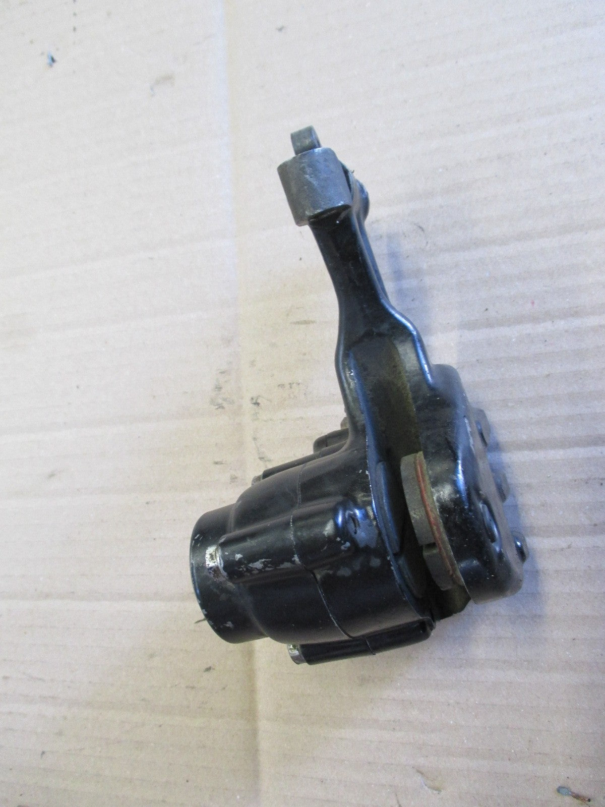 Etrier de frein avant pour Honda 125 CBT - CB125T - 125 Twin