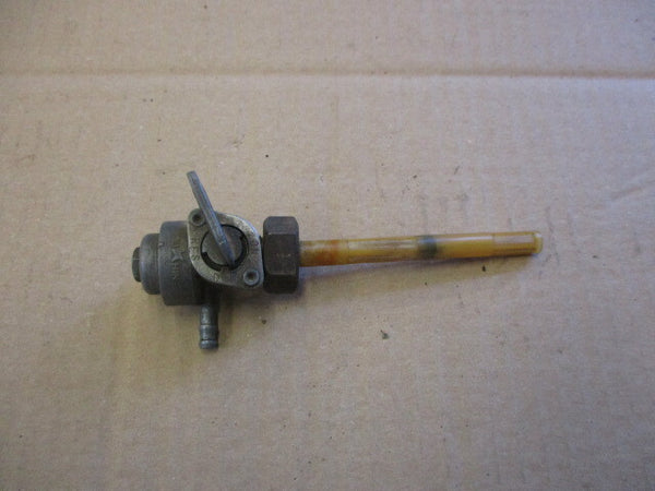 Robinet d'essence pour Honda 125 XLR - JD04