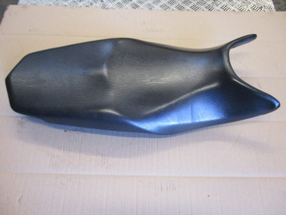 Selle pour Honda 125 CBF - JC74