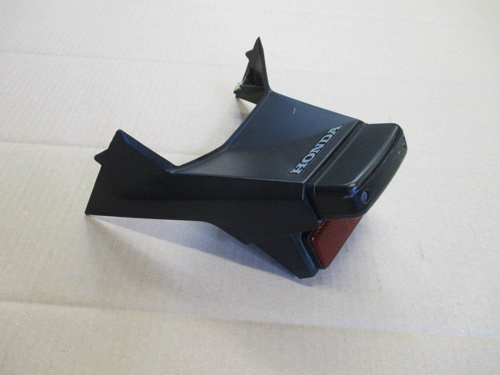 Feu de plaque + support pour Honda 125 CBF - JC74