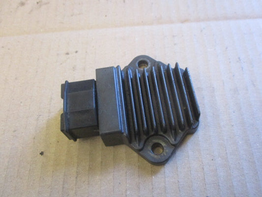 Régulateur pour Honda 1000 XLV Varadéro - SD01 - 1999/2002