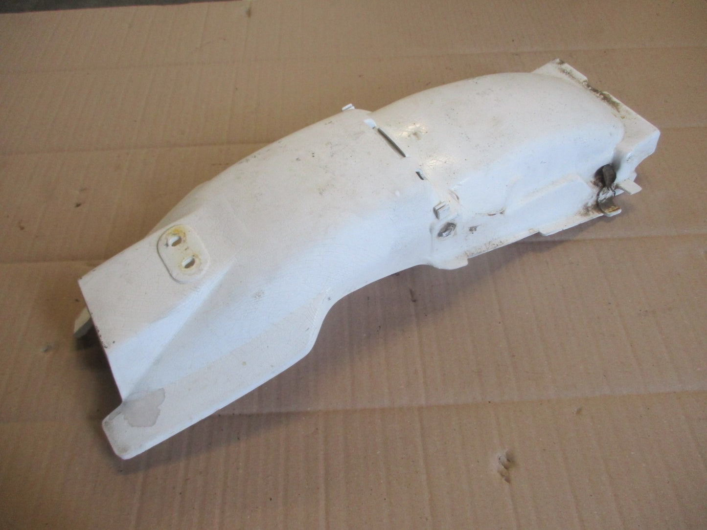 Garde boue arrière pour Yamaha 125 DTLC - 10V