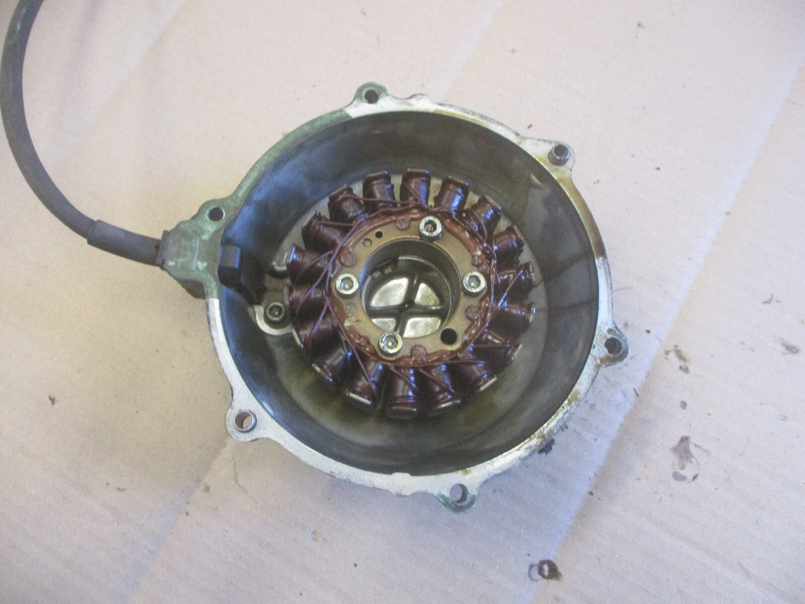 Stator + carter d'allumage pour Honda 750 VFR - RC36 - Phase 1 - 1990/1993