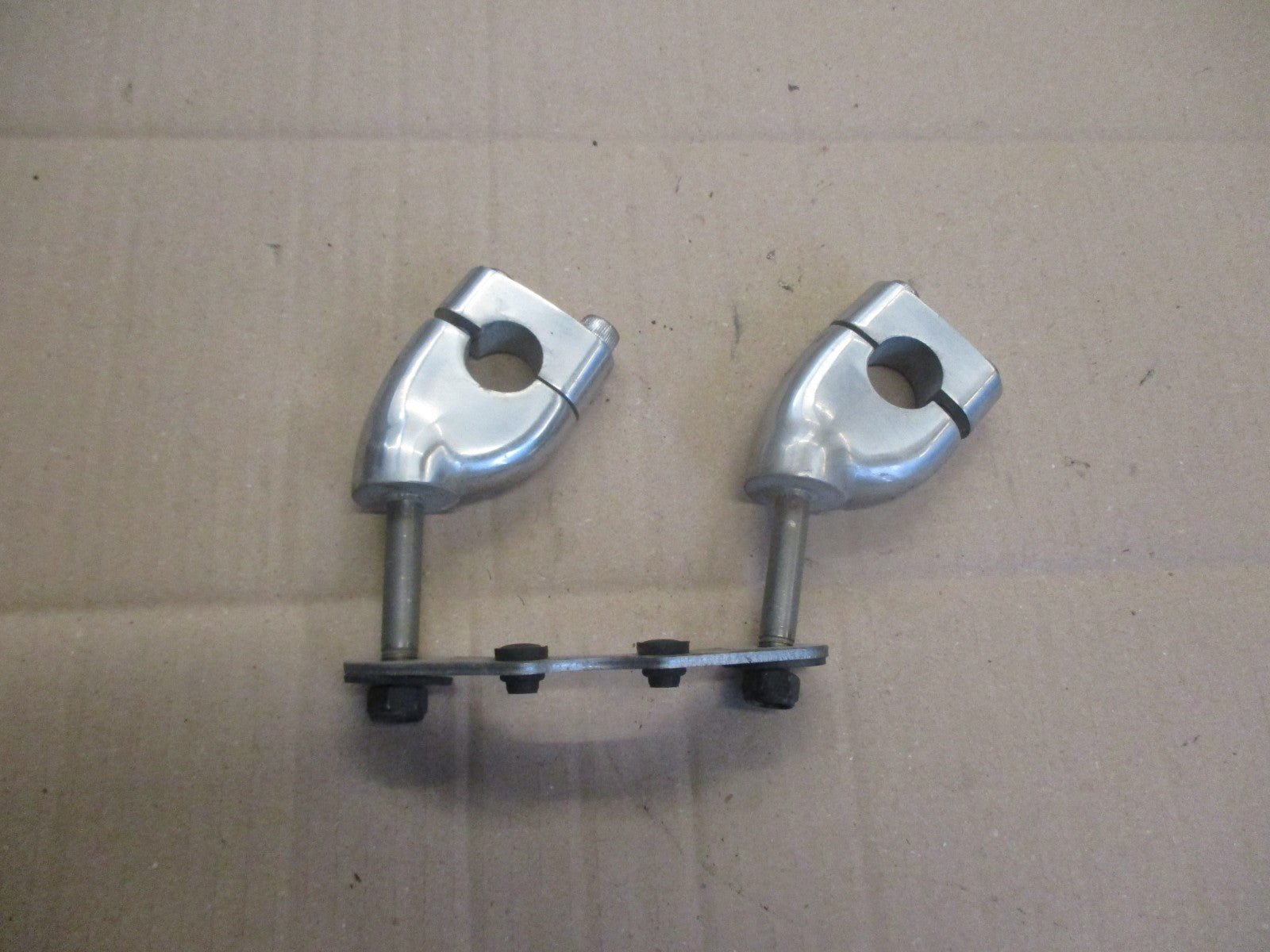 Pontets de guidon + support bloc voyants pour Yamaha 125 XV Virago - 5AJ