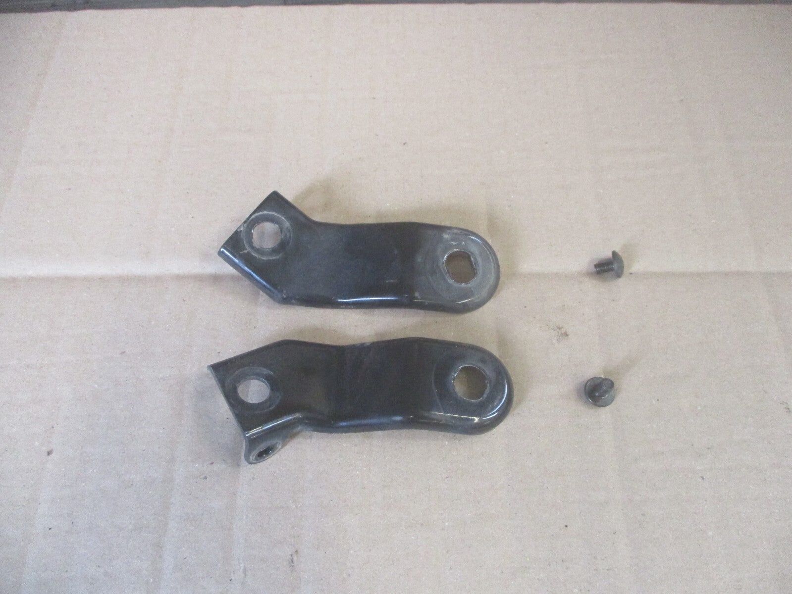 Pattes de clignotants avant pour Suzuki 650 DR RS SE - SP44A