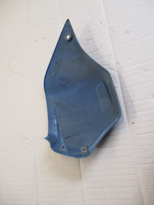 Ecope, ouie, cache droit de réservoir pour Suzuki 650 DR RS SE - SP44A
