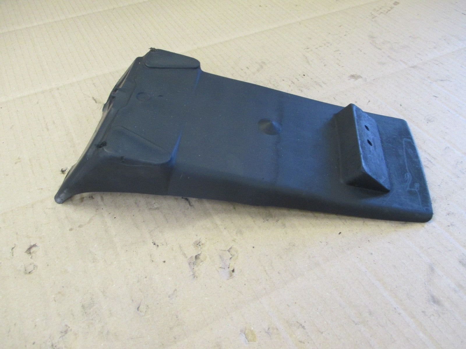 Bavette arrière pour Honda 125 Rebel - JC24A - JC26A