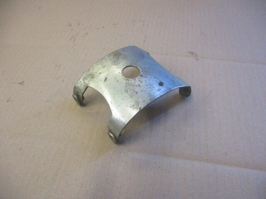 Support garde boue avant pour Honda 125 CBF - JC40A