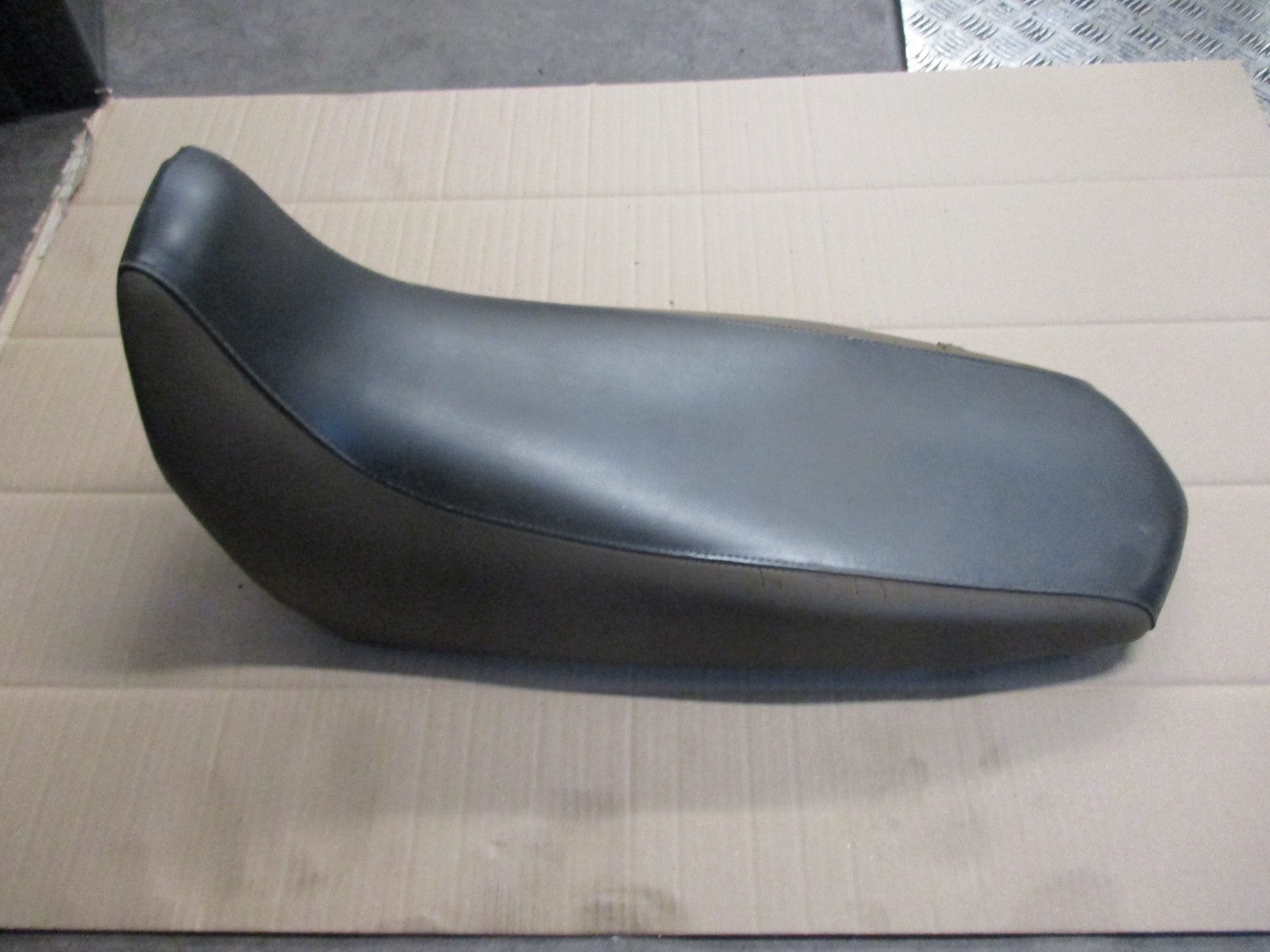 Selle pour Yamaha 125 XTX - XTR