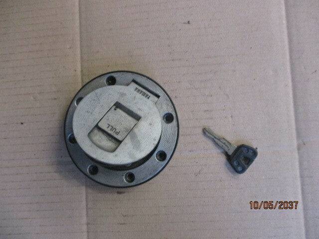 Bouchon essence à clé pour Yamaha 125 TDR modèle 3XD