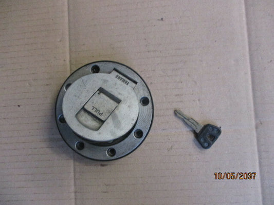 Bouchon essence à clé pour Yamaha 125 TDR modèle 3XD