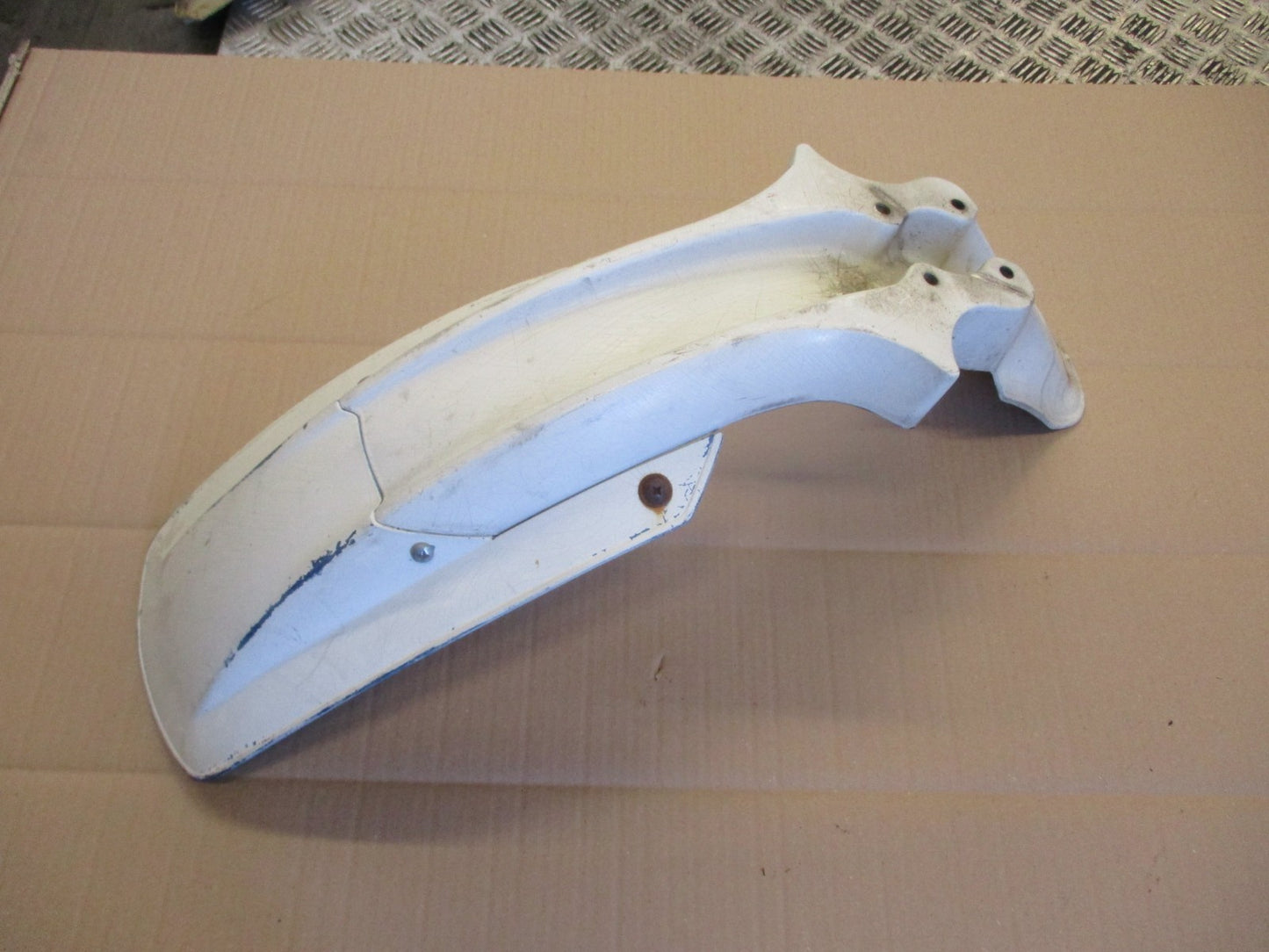 Garde boue avant pour Suzuki 600 DR - 650 DR - SN41A - SP41A