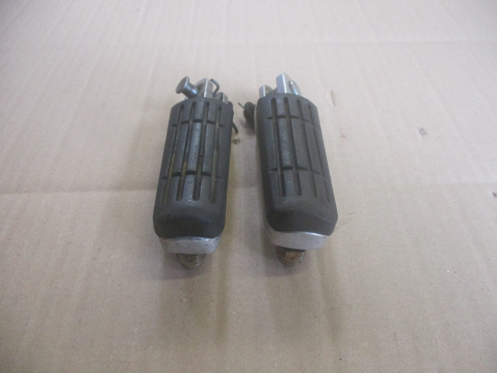 Cales pieds avant pour Yamaha 125 TDR - TZR - 4FU - 5AE - 2RL - 4FL