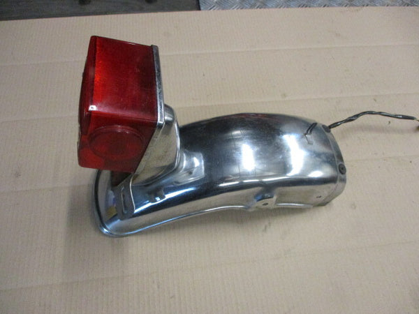 Garde boue + feu arrière pour Suzuki 125 GN - NF41A