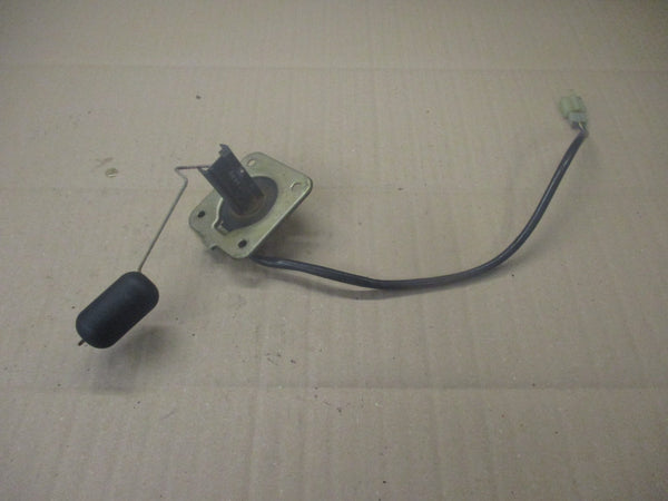 Jauge essence pour Honda 125 CBR - JC34