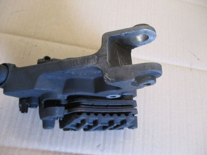 Etrier de frein avant gauche pour Honda 1000 XLV Varadéro - SD01 - 1999/2002