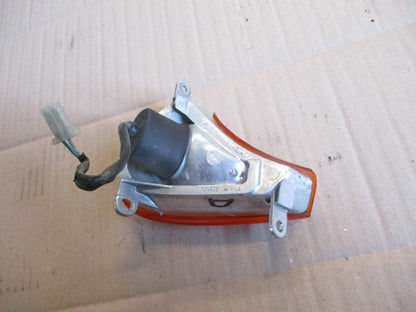 Clignotant avant droit pour Honda 125 XLV Varadéro - JC32
