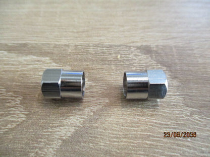 Bouchons de valve YAMAHA - Couleur chrome - Sigle sur fond noir - Quantité 2