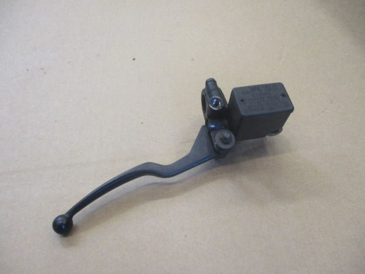 Maitre cylindre de frein avant pour Suzuki 750 DR - 800 DR - SR41A - SR42A