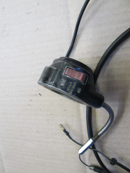 Cocotte + cable d'accélérateur + pompe + caoutchouc Kawasaki 125 KE - K1 - KS