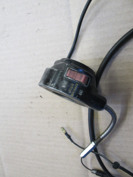 Cocotte + cable d'accélérateur + pompe + caoutchouc Kawasaki 125 KE - K1 - KS