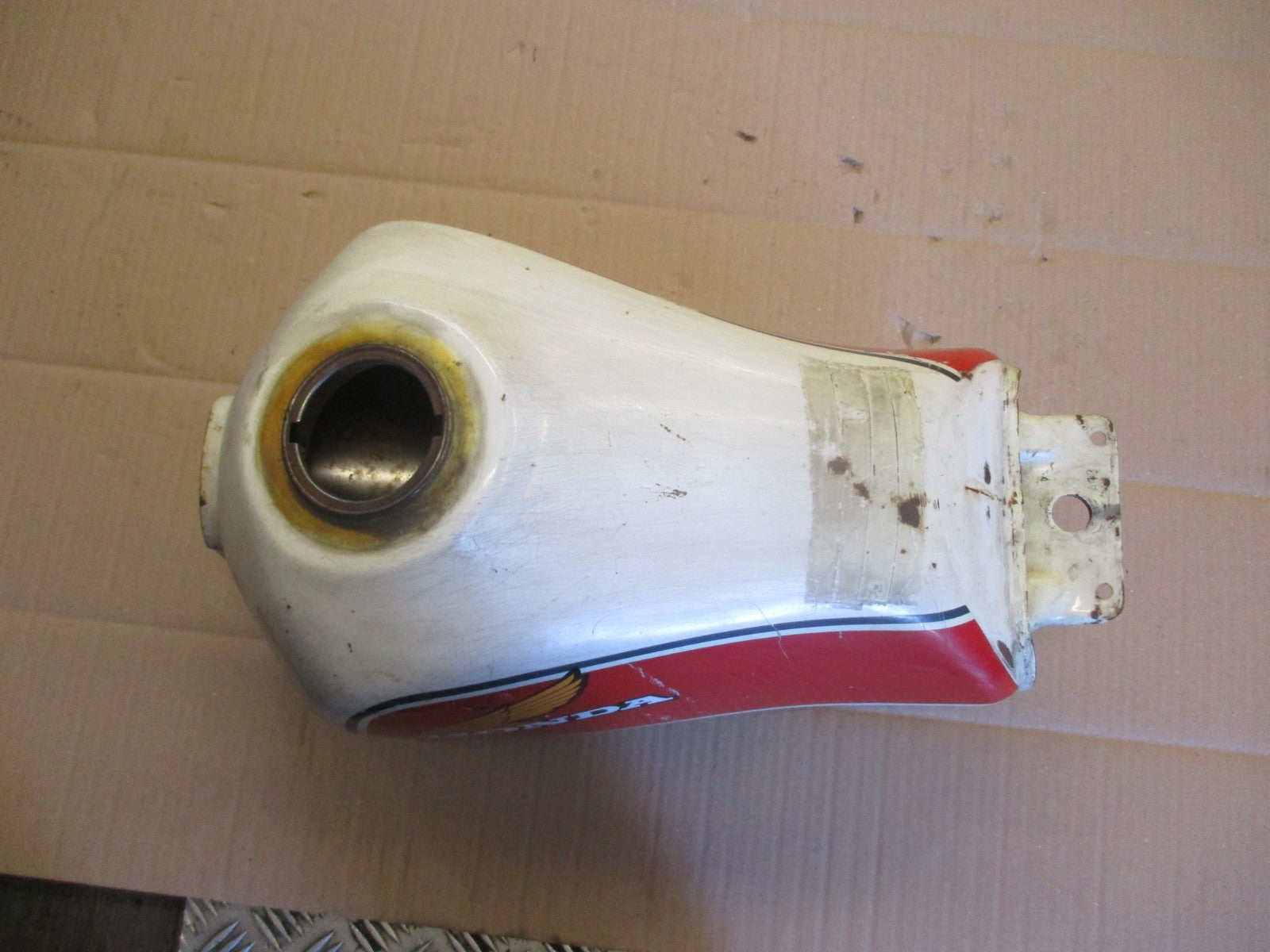 Réservoir pour Honda 125 XLR - JD04