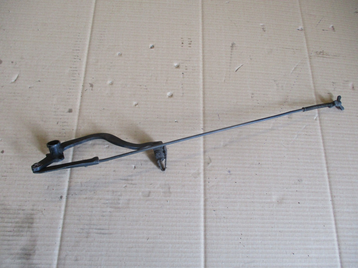 Pédale de frein AR + tige de commande Honda 125 XLR - JD04 - Modèle Phare Carré