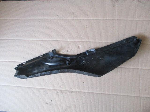 Cache latéral gauche pour Yamaha 125 TDR modèle 4FU / 5AE